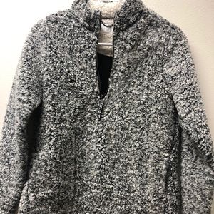 Grey Sherpa